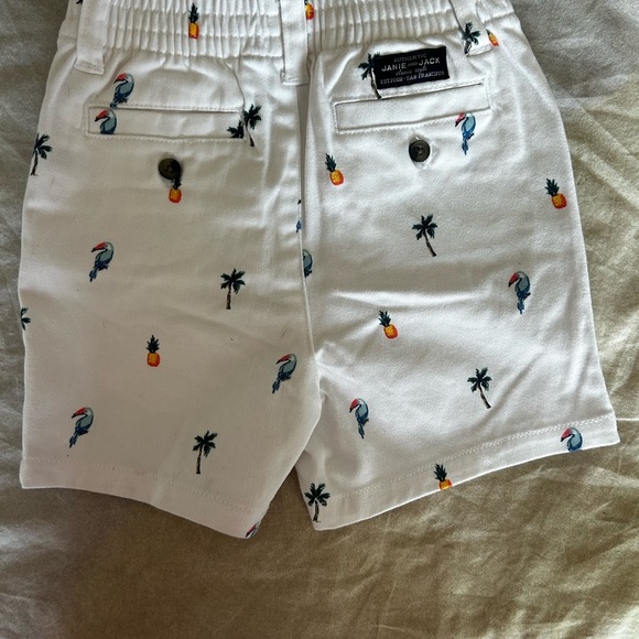 Janie and Jack White Tropical Print Kids Shorts - Picture 6 of 6